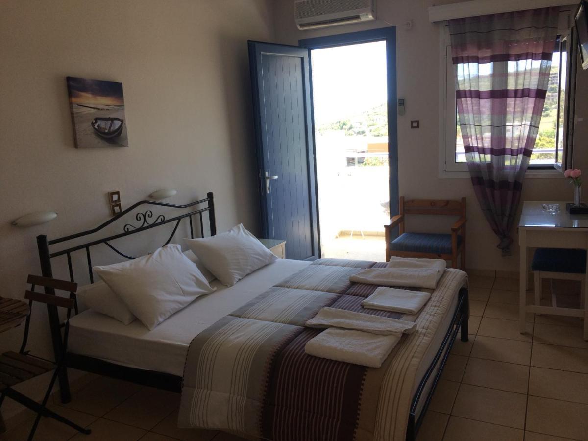 Isidora Hotel Agia Marina  Exterior photo