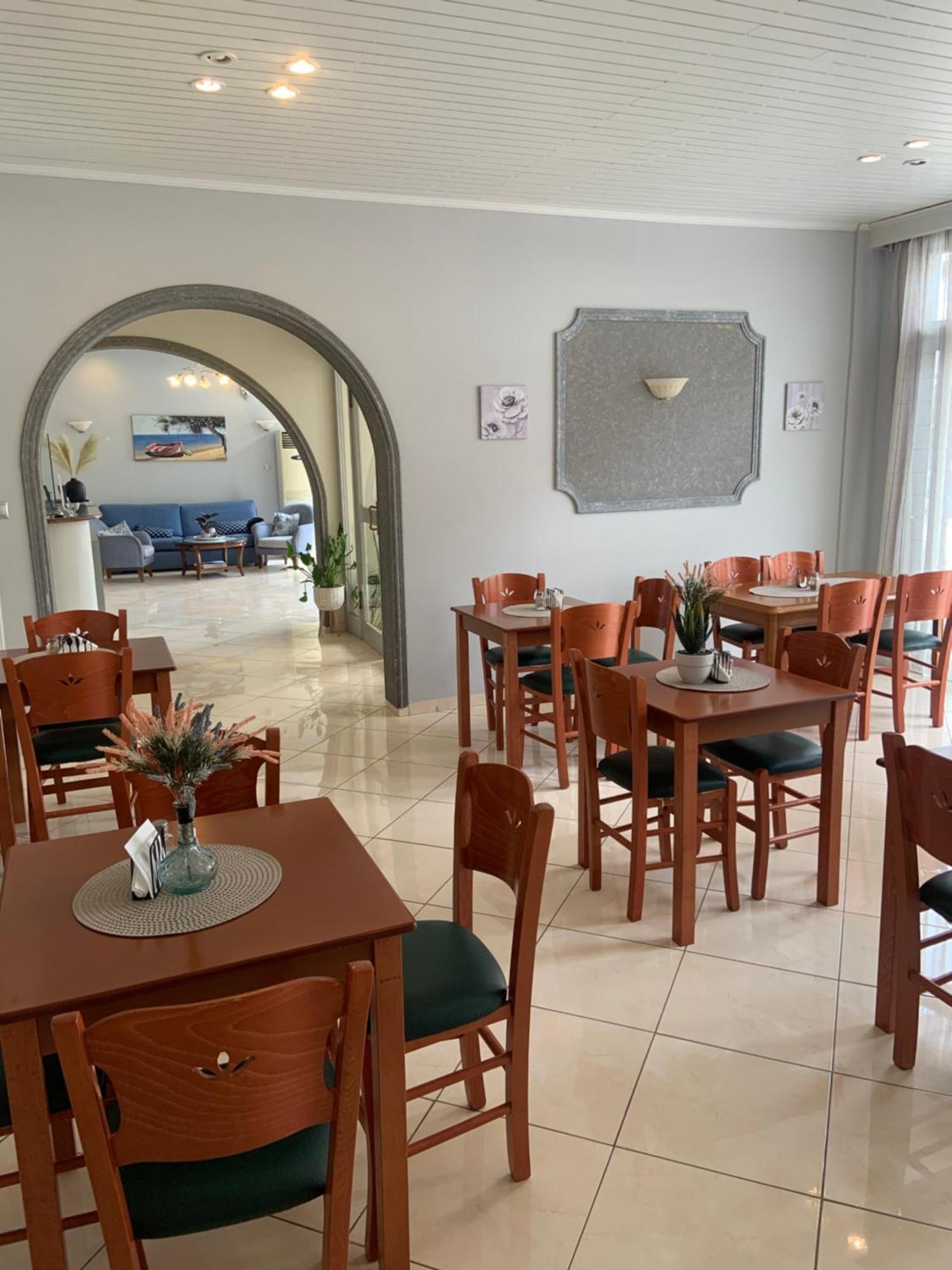 Isidora Hotel Agia Marina  Exterior photo
