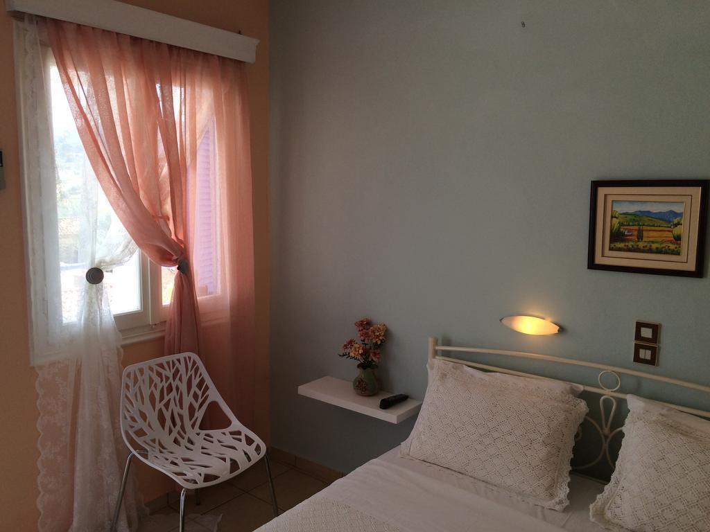 Isidora Hotel Agia Marina  Room photo