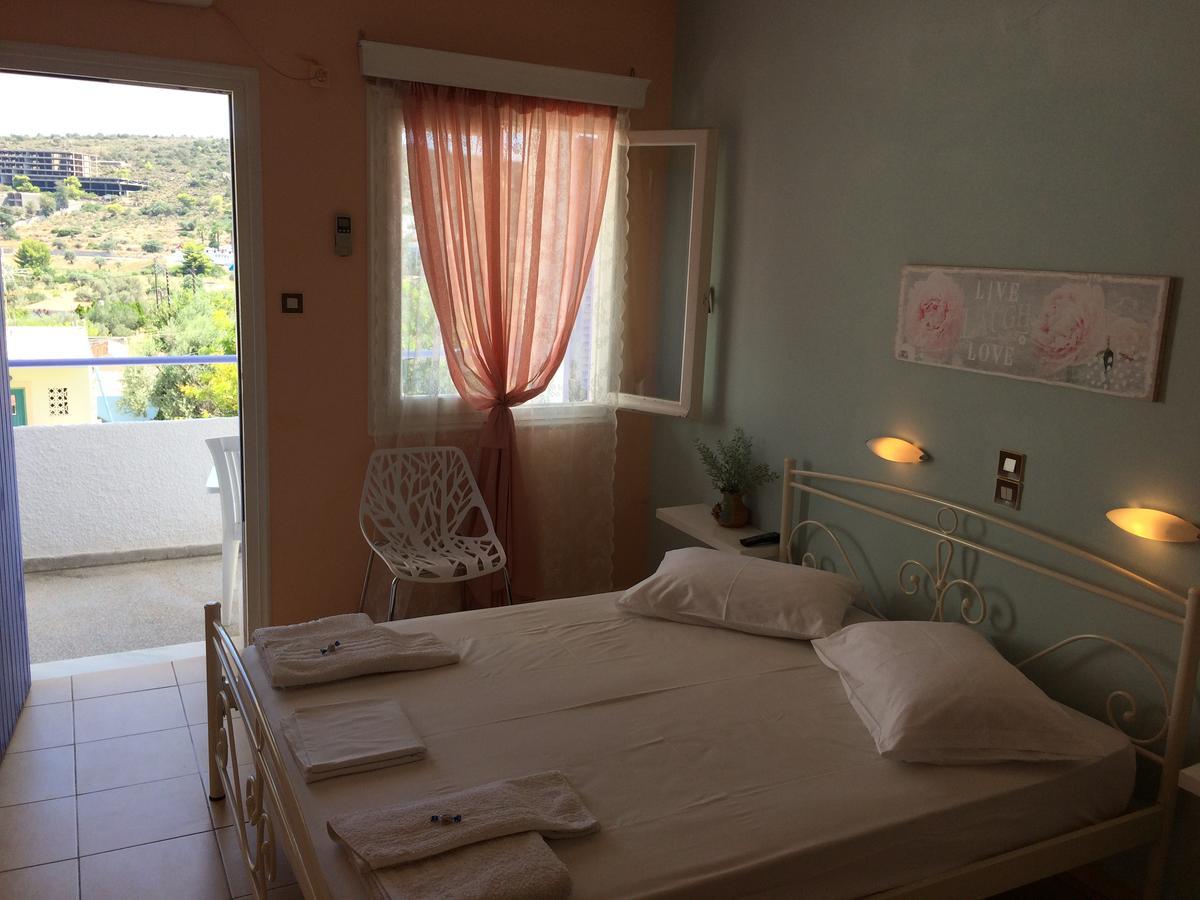 Isidora Hotel Agia Marina  Exterior photo
